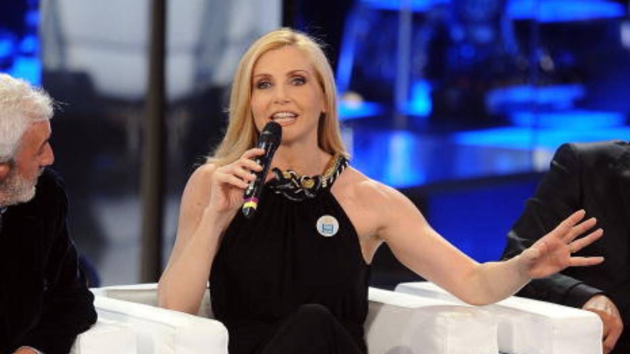 lorella cuccarini litigio alessandra celentano amici