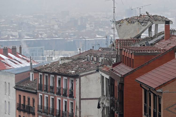 madrid esplosione calle de toledo morti feriti