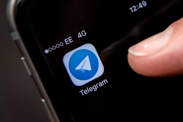 telegram apple applicazione cancellata bufala