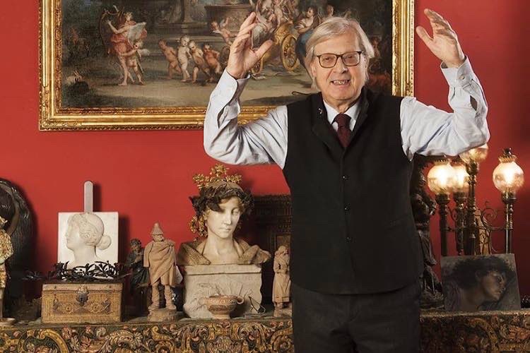 vittorio sgarbi candidato sindaco roma provocazione raggi