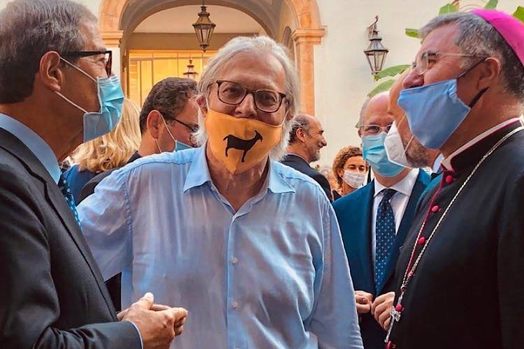 vittorio sgarbi candidato sindaco roma provocazione raggi