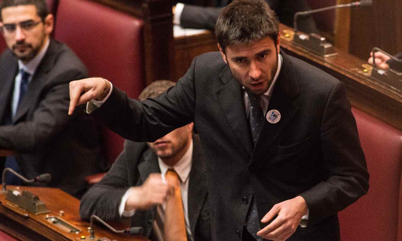 Di battista saluta m5s