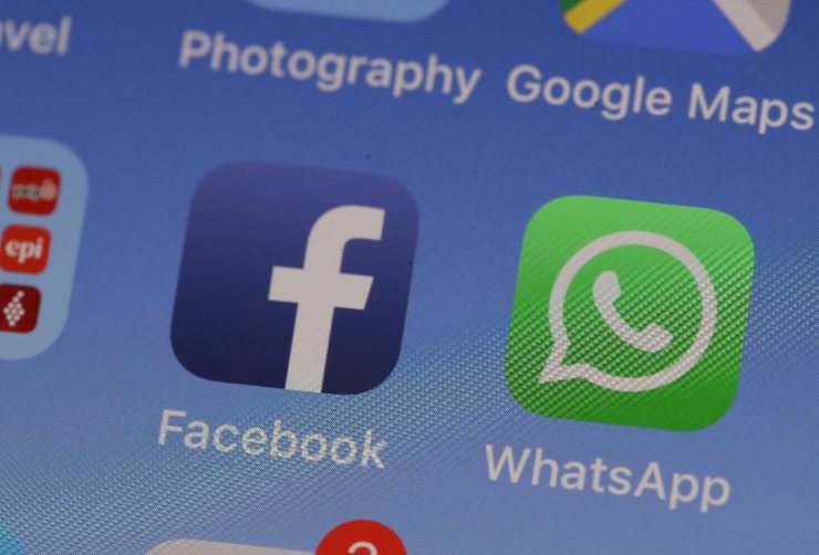 WhatsApp a pagamento, messaggio fasullo che sta spaventando gli utenti 