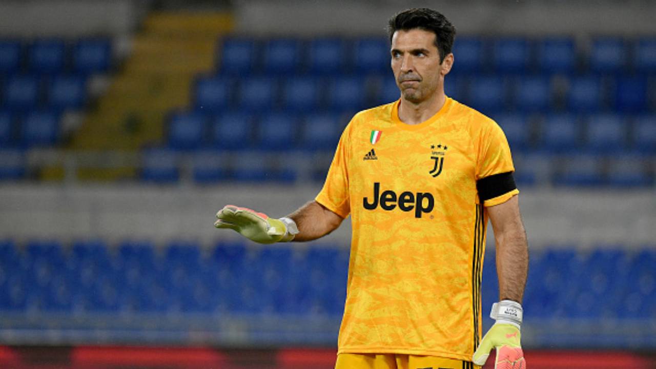 gianluigi buffon squalifica derby bestemmia juventus parma