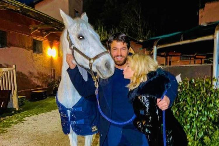 diletta leotta can yaman convivenza matrimonio roma