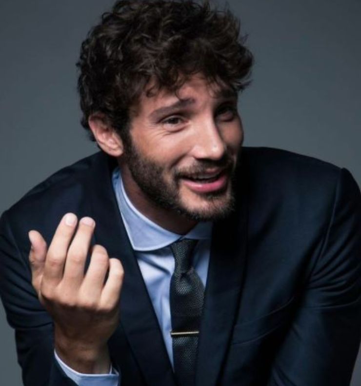 Stefano De Martino corteggiamento 